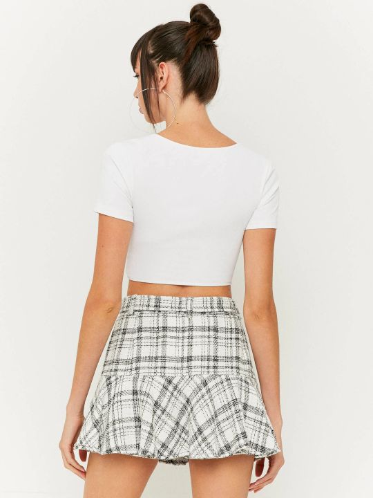 Checkered Woven Mini Skirt In White-Black (TALLY WEiJL)