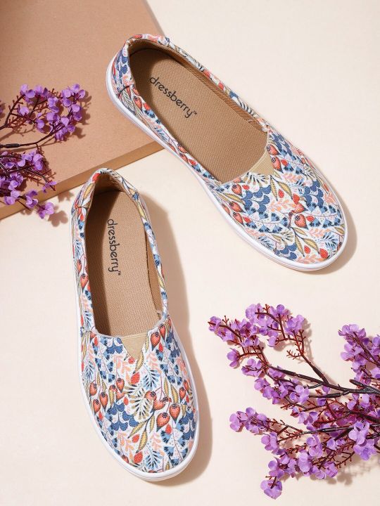 DressBerry Women Floral Printed Slip-On Sneakers