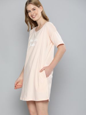Mast & Harbour Cream-Coloured & White Typography Print Cotton Nightdress with Pouch