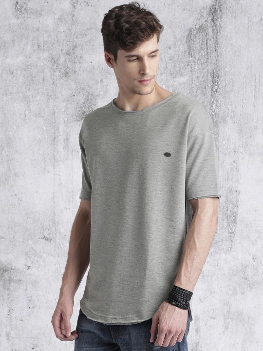 Roadster Men Grey Melange Longline T-shirt with Raw Edges