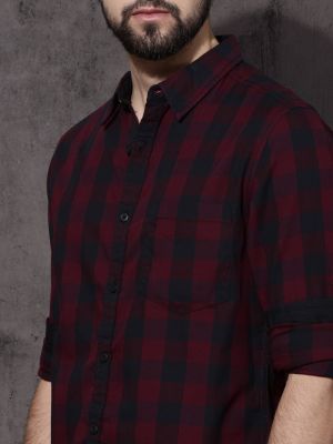 Roadster Men Maroon & Navy Blue Checked Sustainable Casual Shirt