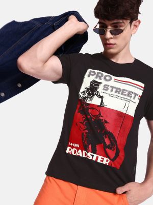 Roadster The Lifestyle Co. Men Pure Cotton Graphic Printed Round Neck T-shirt