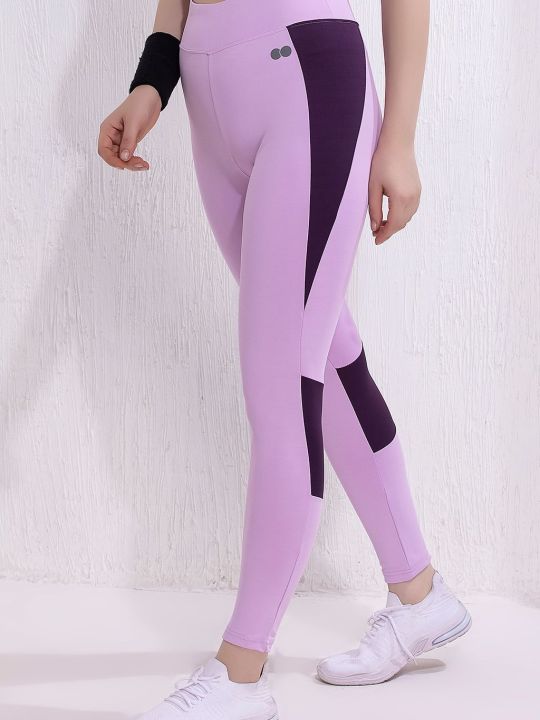 High-Rise Active Tights in Baby Pink with Side Panels with Side Pocket