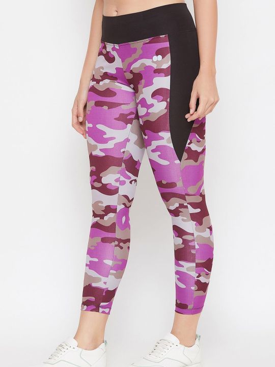 Snug Fit Active Camouflage Print Ankle-Length Tights in Purple